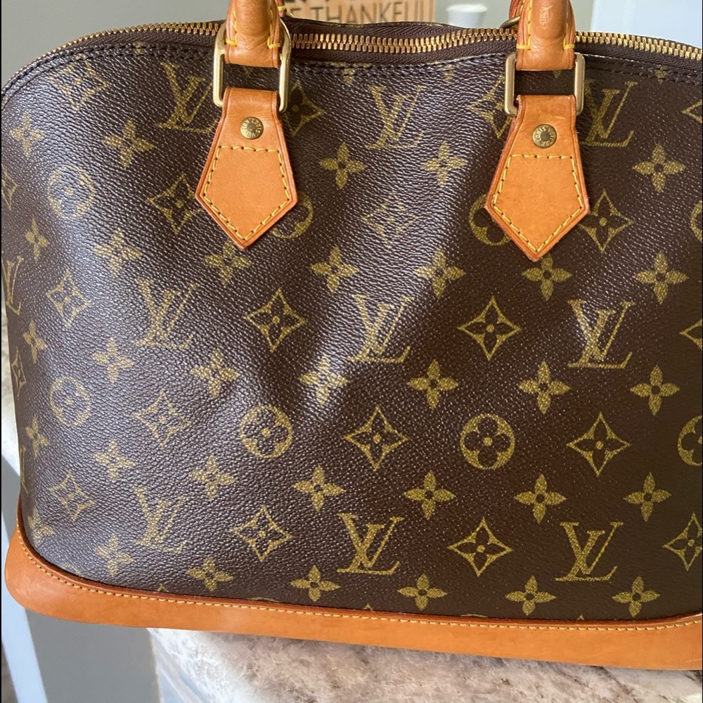 Authentic Louis Vuitton alma